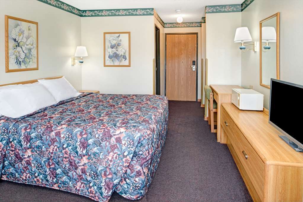 Rodeway Inn Red Oak Номер фото
