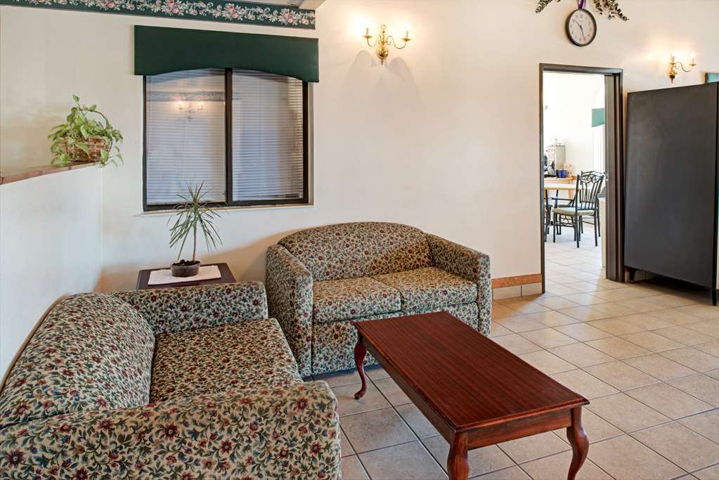 Rodeway Inn Red Oak Інтер'єр фото