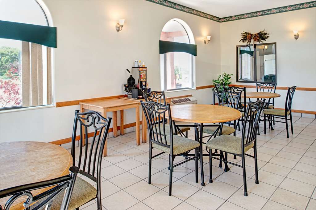 Rodeway Inn Red Oak Зручності фото